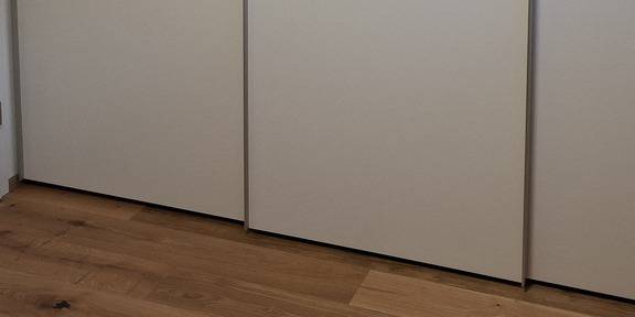 Platzsparende Schiebetürschränke für Schlafzimmer & Flur